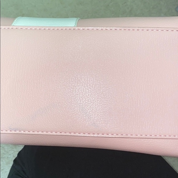 Adrienne Vittadini Purse - Picture 7 of 8